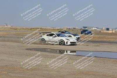 media/Sep-20-2025-Extreme Speed (Sat) [[1fcc23683c]]/Orange (Mid Intermediate)/Session 1 (Sunset)/